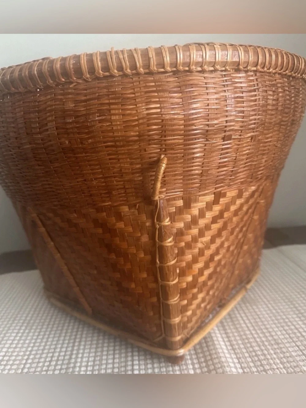 Artisan striking large